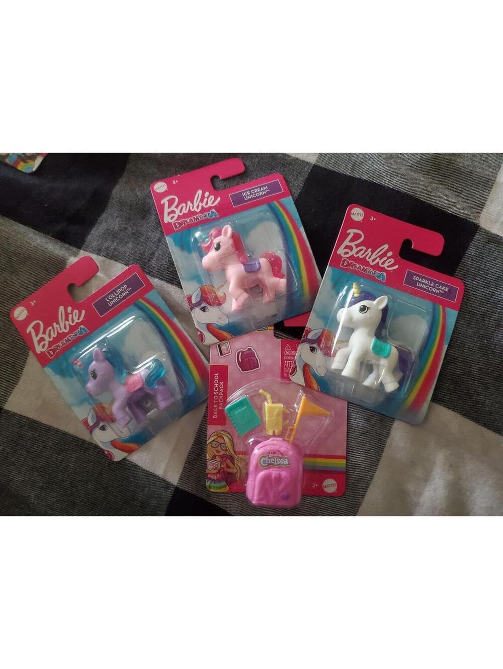 4 piece Barbie deeam house mini toys